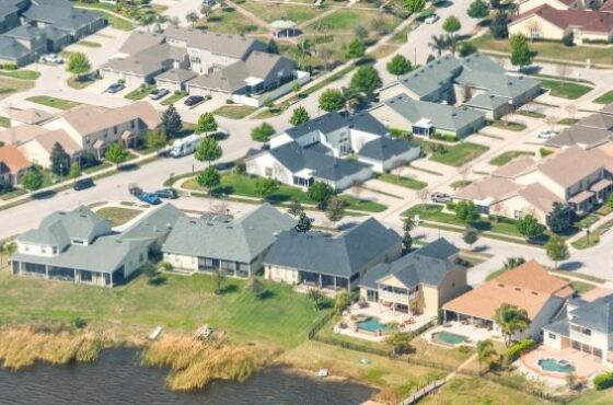 Diferencias entre comprar casa nueva o de reventa en Orlando